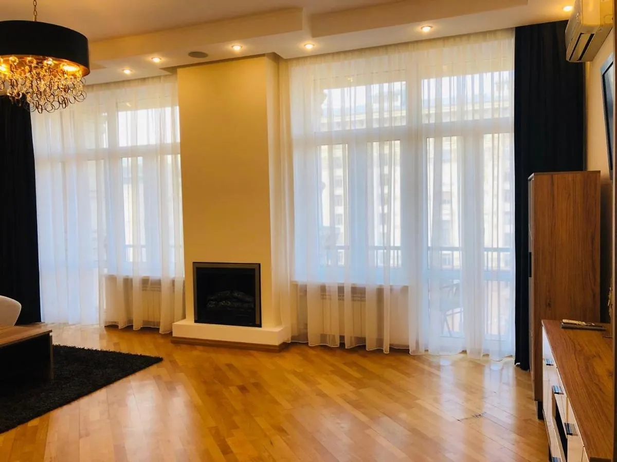 Apartman Amazing View Of Khreshchatyk! Kijev Ukrajna