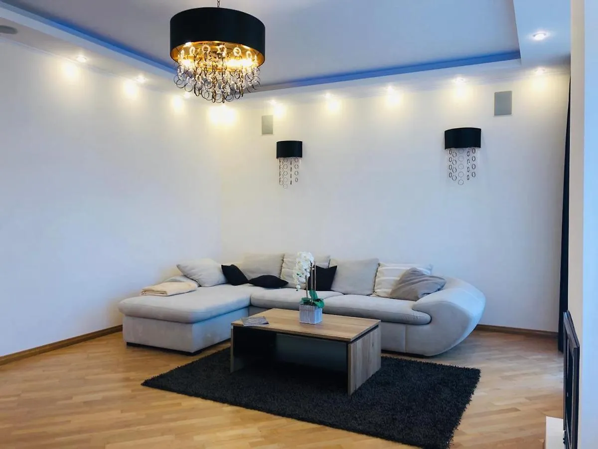 Apartman Amazing View Of Khreshchatyk! Kijev